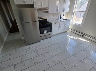 390 Poplar St #3L, New Haven, CT 06513