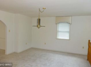 2600 Airport Dr, Fort Washington, MD 20744