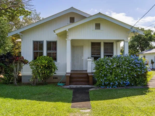 745 Kauhikoa Rd, Haiku, HI 96708