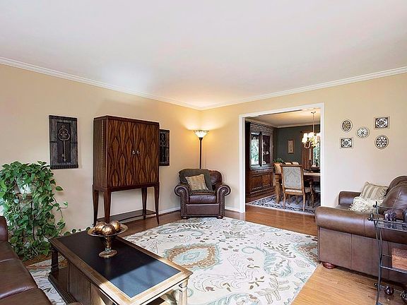 3rd image of 7109 Lakota Ridge Dr
