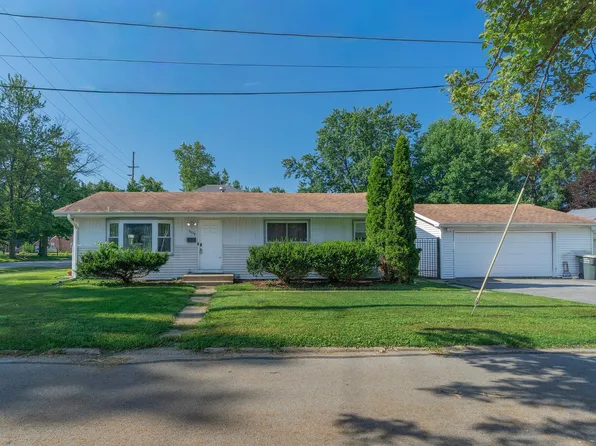 1108 Oak St, Valparaiso, IN 46383