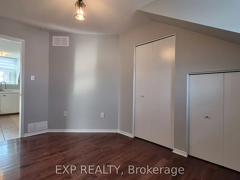 98 Mill St #5 — Photo 14