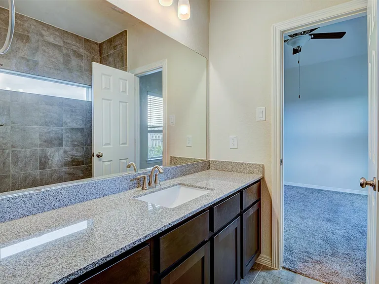 10804 Kyler Oaks Pl — Photo 15