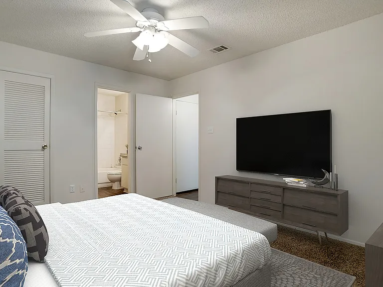 Pear Orchard Apartments — Photo 19