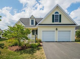 20 Phillips Farm Rd, East Hartford, CT 06118