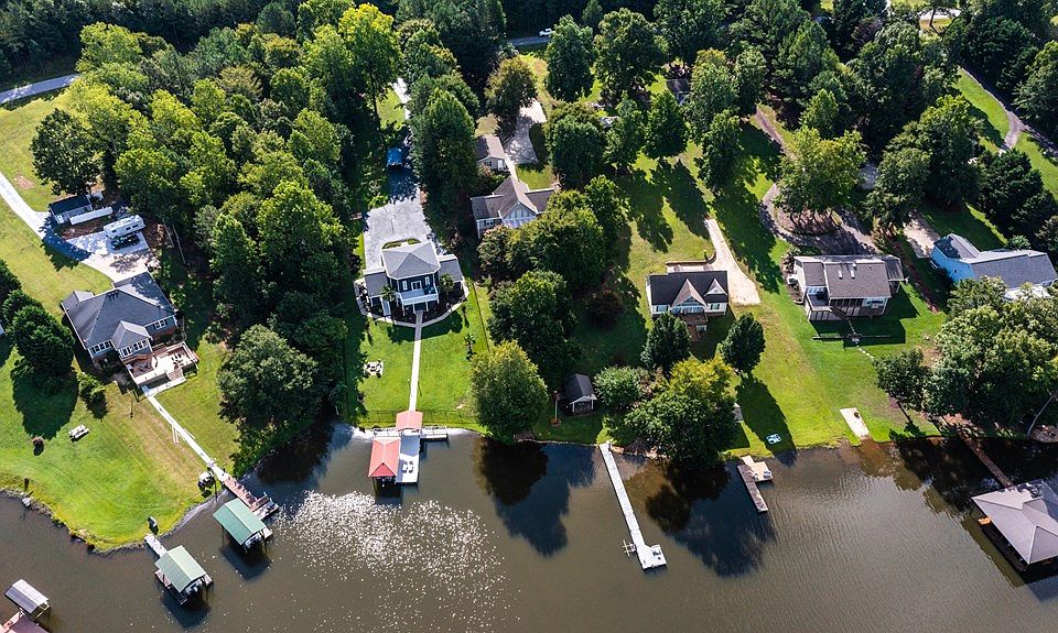 362 Abercrombie Point, Greenwood, SC 29649 MLS 123541 Zillow