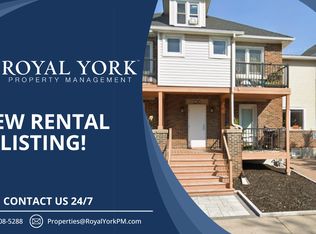 93 Lebreton St N, Ottawa, ON K1R7H3