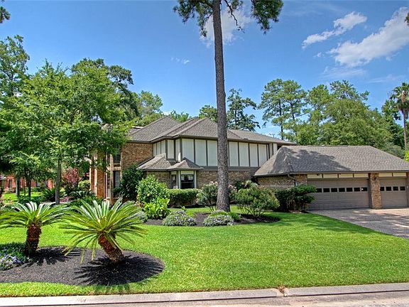   Sought after 3-car, side-by-side garage with a 3-car wide driveway.