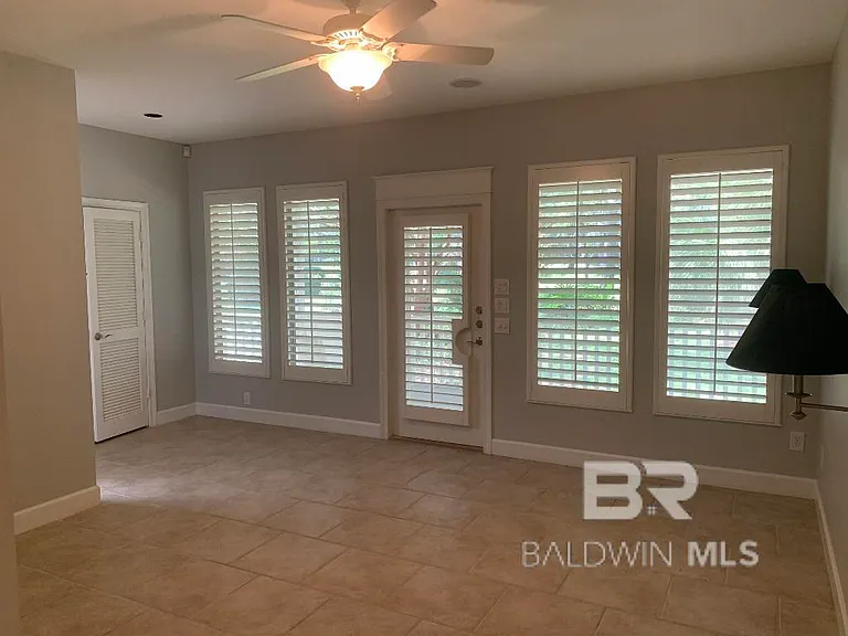 30793 Pine Ct — Photo 16