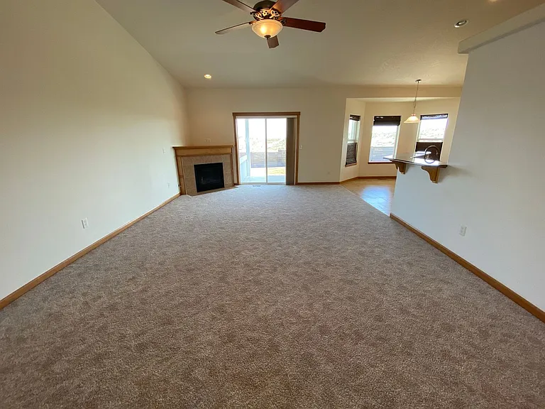 3511 Hovley Ln — Photo 9
