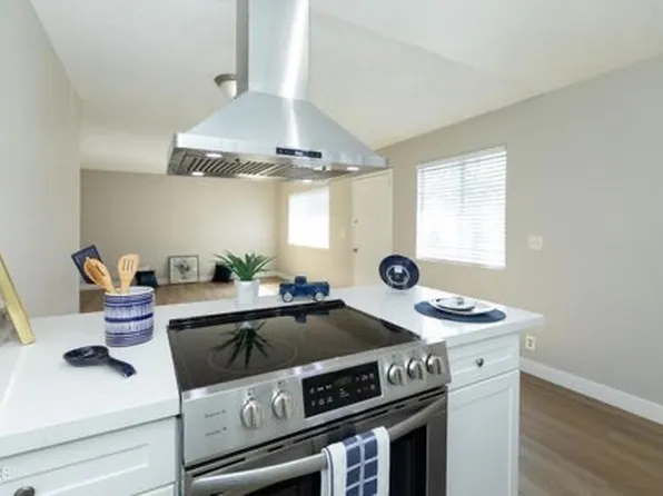 1224 Portola Rd, Ventura, CA 93003
