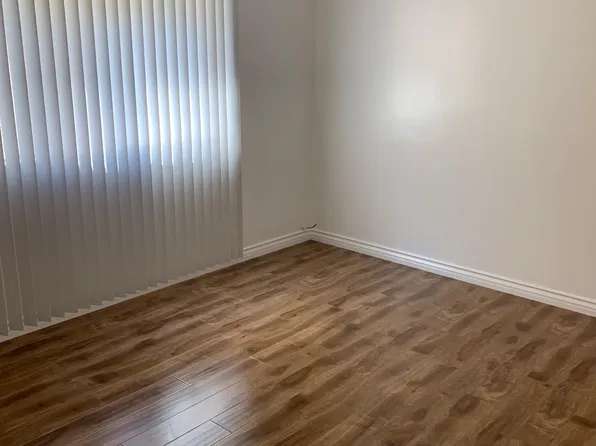 2419 W Imperial Hwy APT 2, Inglewood, CA 90303