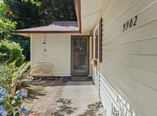 9902 NE Oakhurst Dr, Vancouver, WA