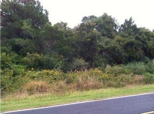 Chapel Rd, Hollywood, SC 29449