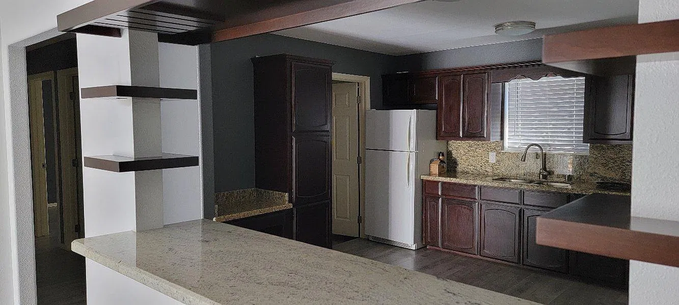 2 bed, 985 sqft, $890 — Photo 3