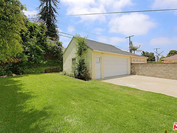 3rd image of 6532 Firebrand St