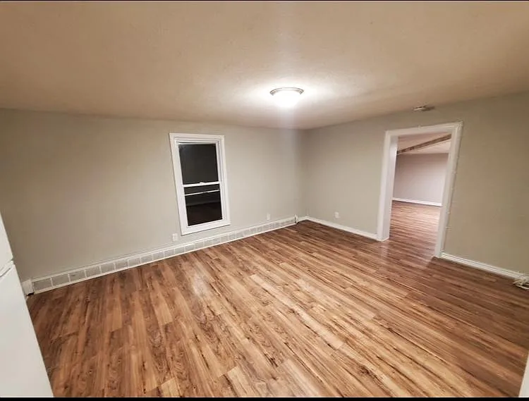 59 Oxford Rd #4 — Photo 11