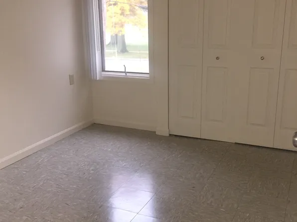 1800 Hazel Dr, Williamsport, PA 17701