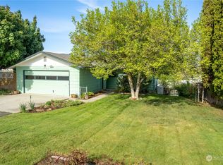 1726 Anne St, East Wenatchee, WA