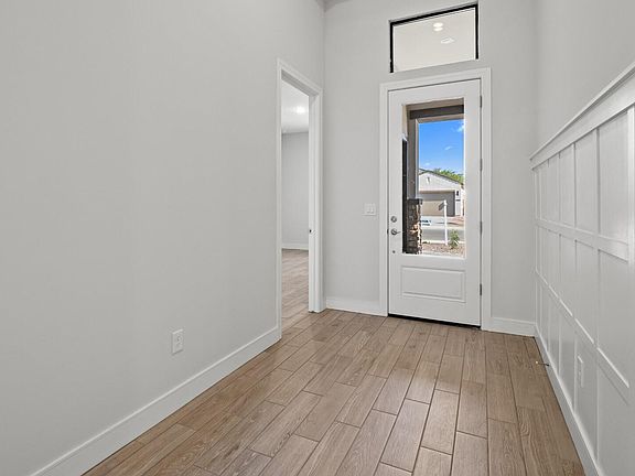 5th image of 682 E Coho Drive
