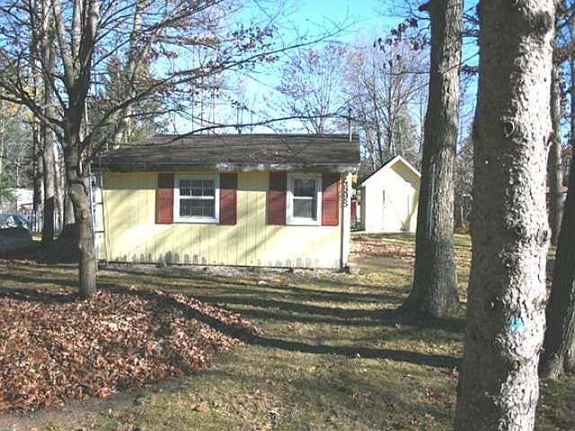 1st image of 4898 Lakewood Dr