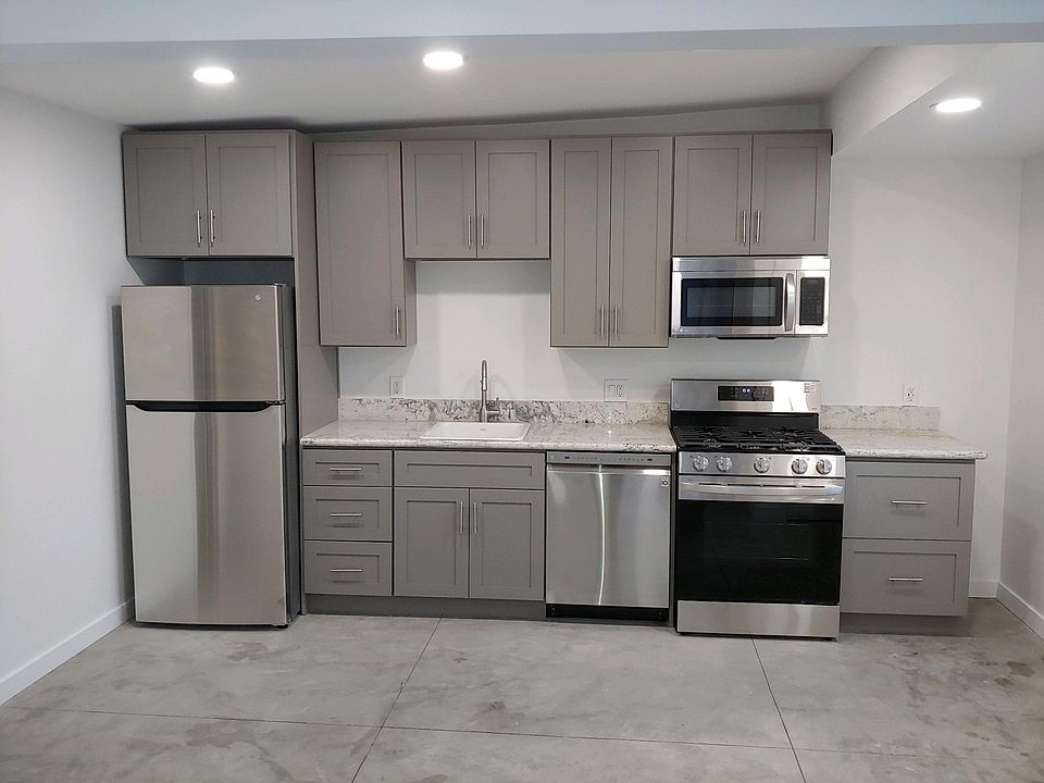 1st image of 4344 Bancroft St Unit C