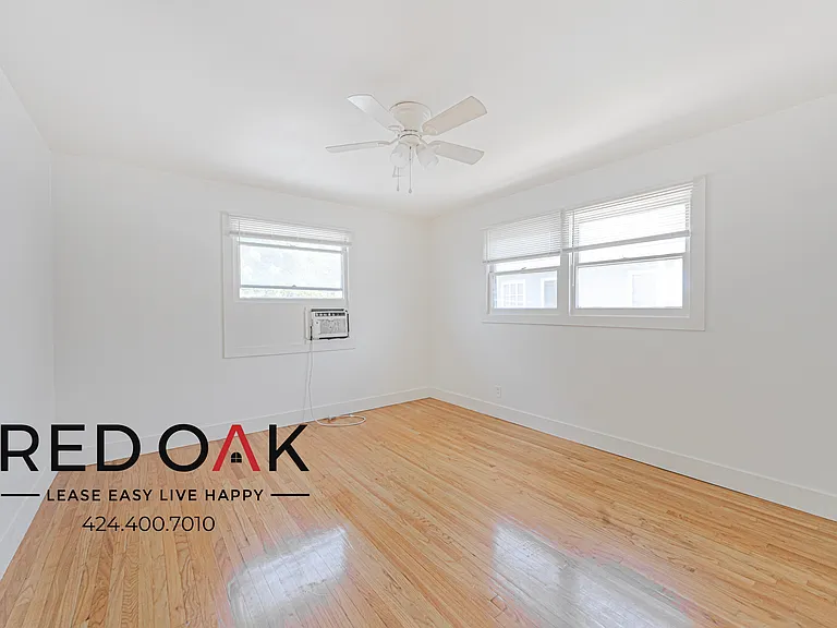 1148 S Sherbourne Dr #4 — Photo 9