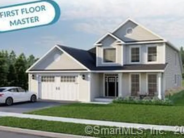 86 Oakwood Circle, Plainville, CT 06062