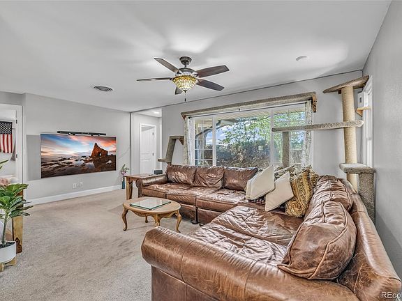 5th image of 2330 Mathews Avenue