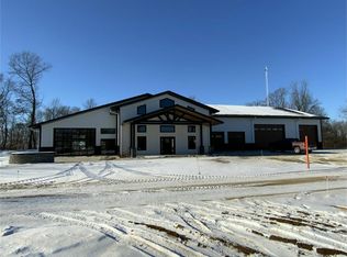 26452 215th Ave, Delhi, IA 52223