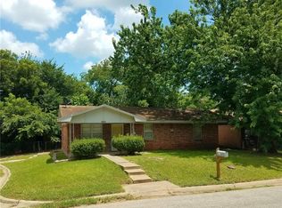 111 Silver Ct, Kaufman, TX 75142