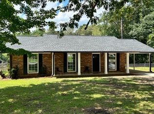 207 Rosedale Dr, Griffin, GA 30224