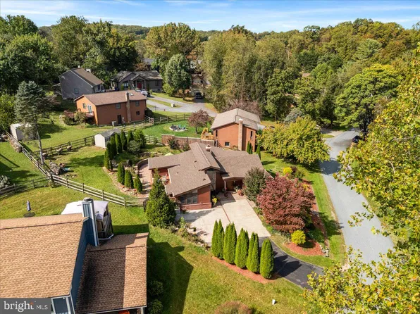 6711 Meadowlawn Cir, New Market, MD 21774