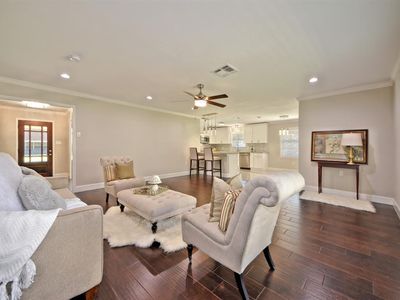 4310 Woodvalley Dr, Houston, TX, 77096