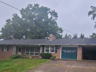 4 Crestview Ter, Bridgeport, WV, 26330