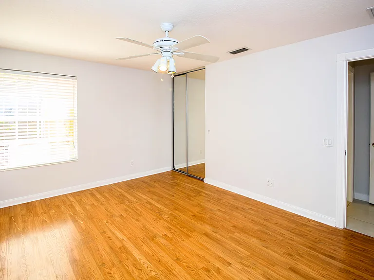 10882 SW Dardanelle Dr — Photo 14