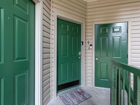 813_Holiday_Ridge_H7-4
