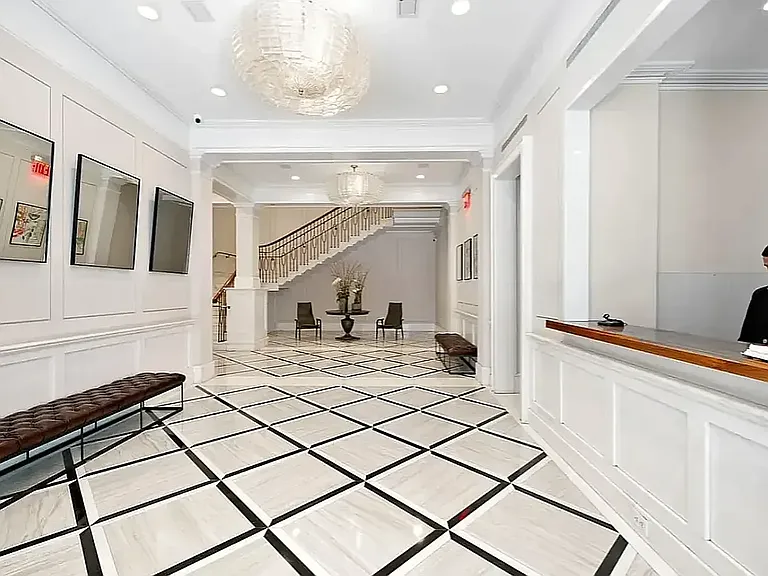 154 W 70th St #6R — Photo 9