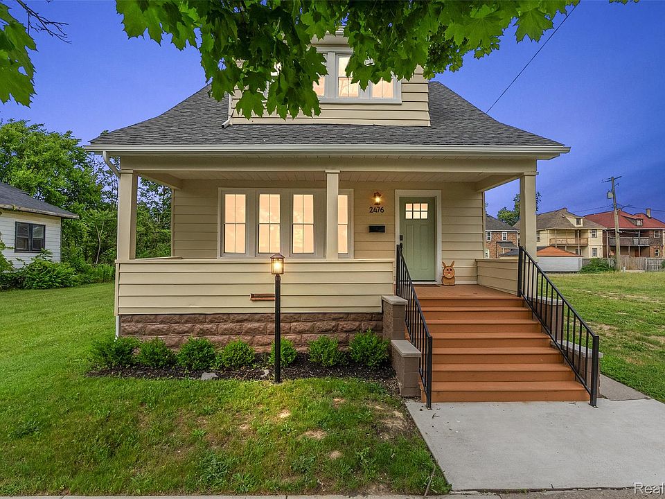 1st image of 2476 Beals St