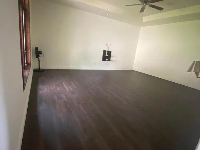 407 Jordan Dr — Photo 23