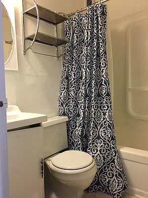 Rented by Meraki Realty LLC | media 16