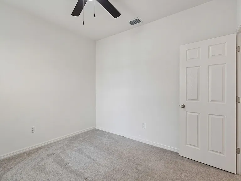34214 Rogallo Ln — Photo 25