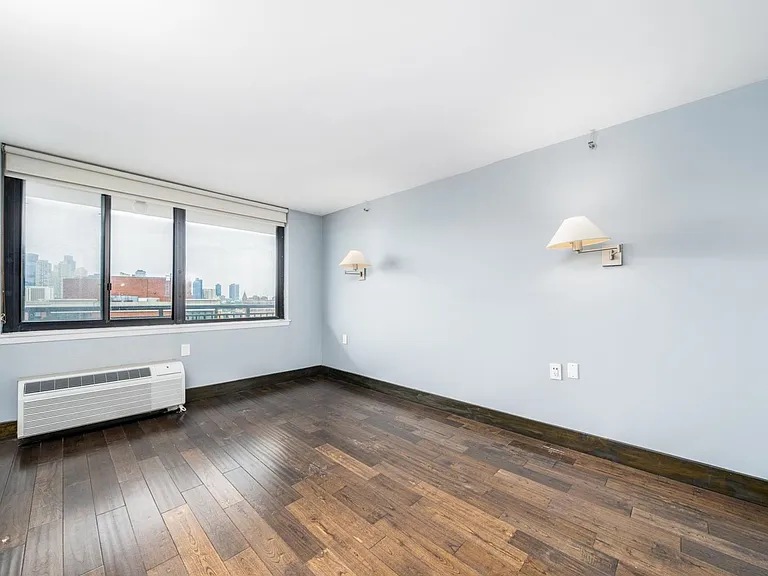 551 Observer Hwy #14D — Photo 19