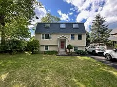 3 Horton Ln — Photo 1
