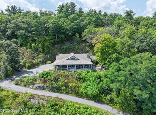 11 Streeter Hl, Hague, NY 12836