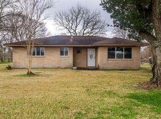 2900 Runneburg Rd, Crosby, TX 77532