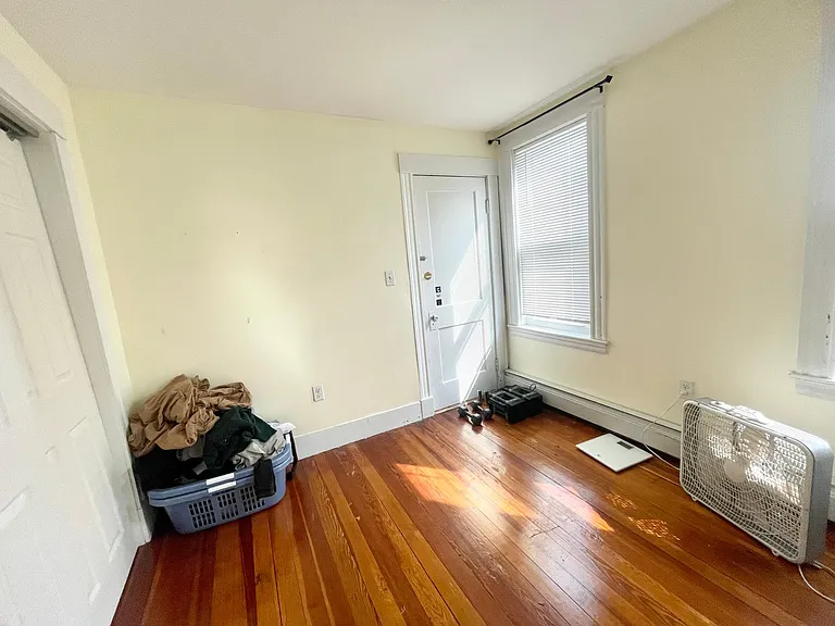 39 Illinois Ave #2 — Photo 13