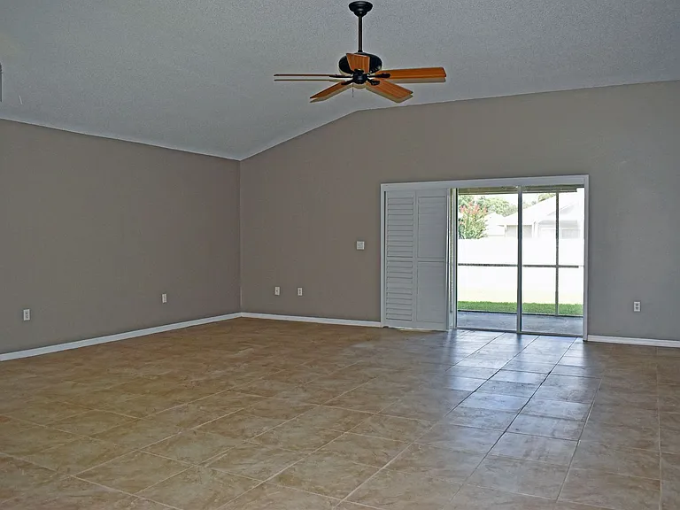 14499 Tamarind Loop — Photo 10