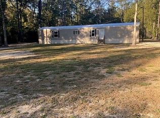 17440 McKinley Dr, Livingston, LA 70754