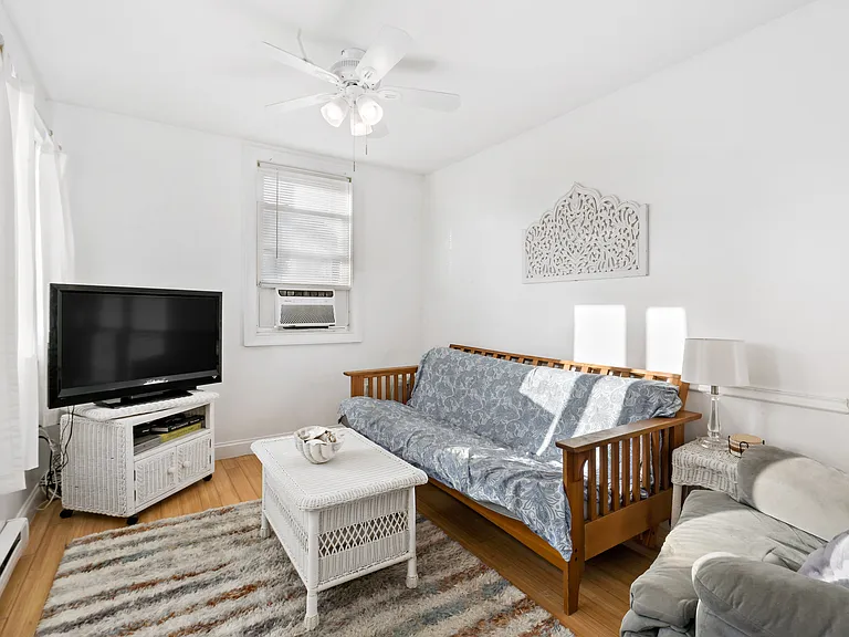 5 Tellier Rd — Photo 4